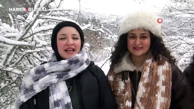 Abant beyaz gelinliği giydi: Tatilciler karın keyfini çıkardı