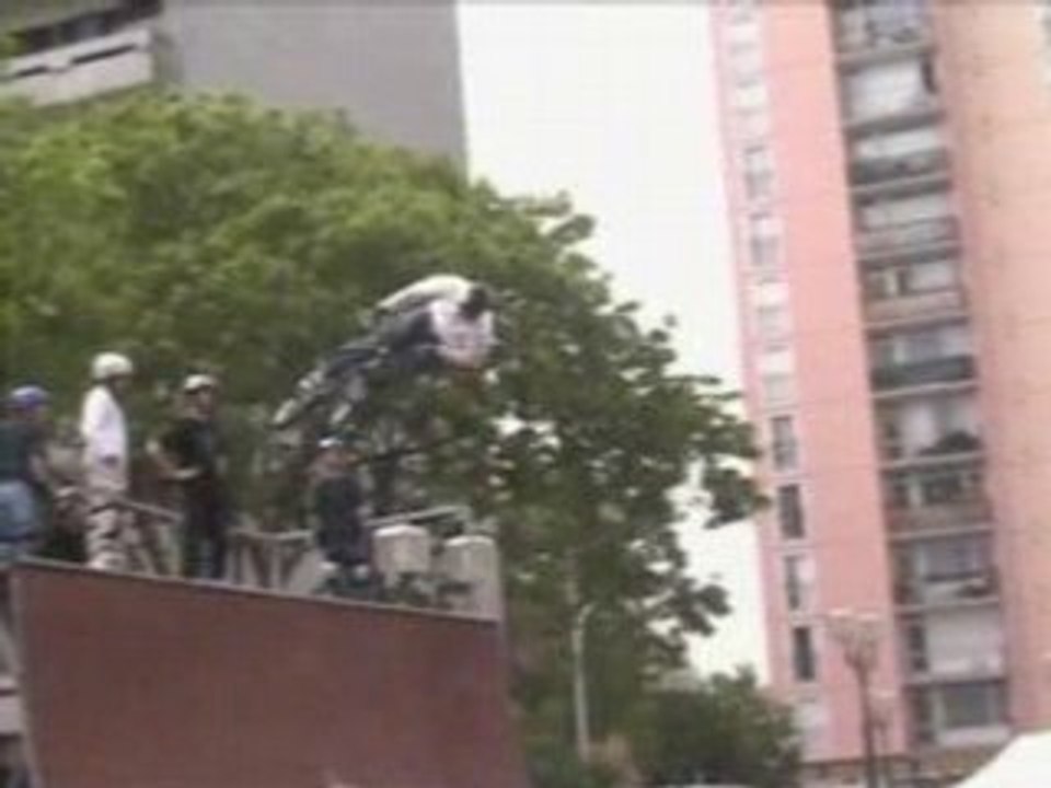 DEMO BMX RAMPE NOISY