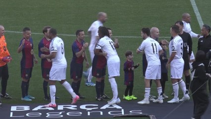 Barcelona legends 2-1 Real Madrid legends highlights
