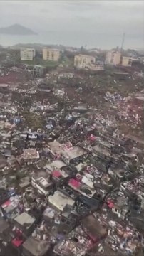 Las imágenes aéreas muestran la devastación de Mayotte tras el ciclón