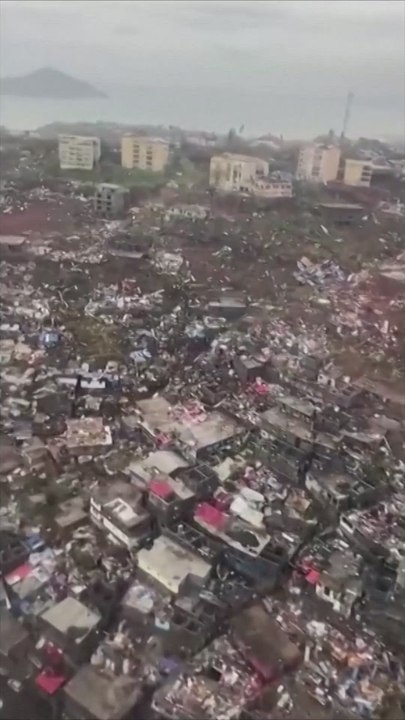 Las imágenes aéreas muestran la devastación de Mayotte tras el ciclón