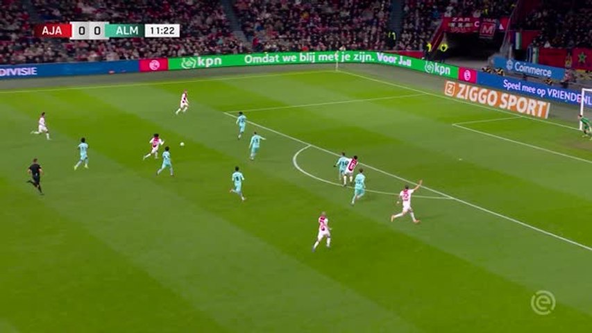 L'Ajax grimpe à la 2e place après son succès contre Almere City (vidéo)