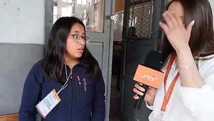 Cierre de mesas en el colegio Simón Bolívar en Oruro