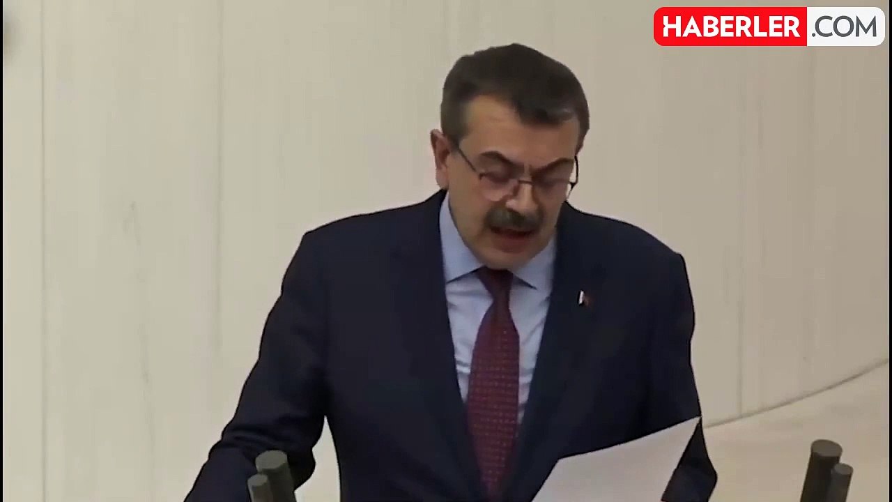 Erdoğan'a teşekkür etmesinden rahatsız olan CHP'li vekillere verdiği yanıt olay oldu