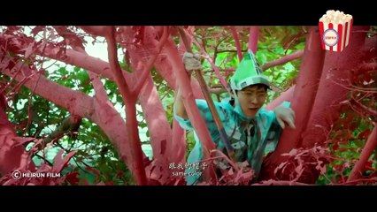 For ten years, this geeky girl has been in love with her college crush