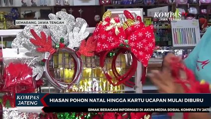 Hiasan Pohon Natal Hingga Kartu Ucapan Mulai Diburu