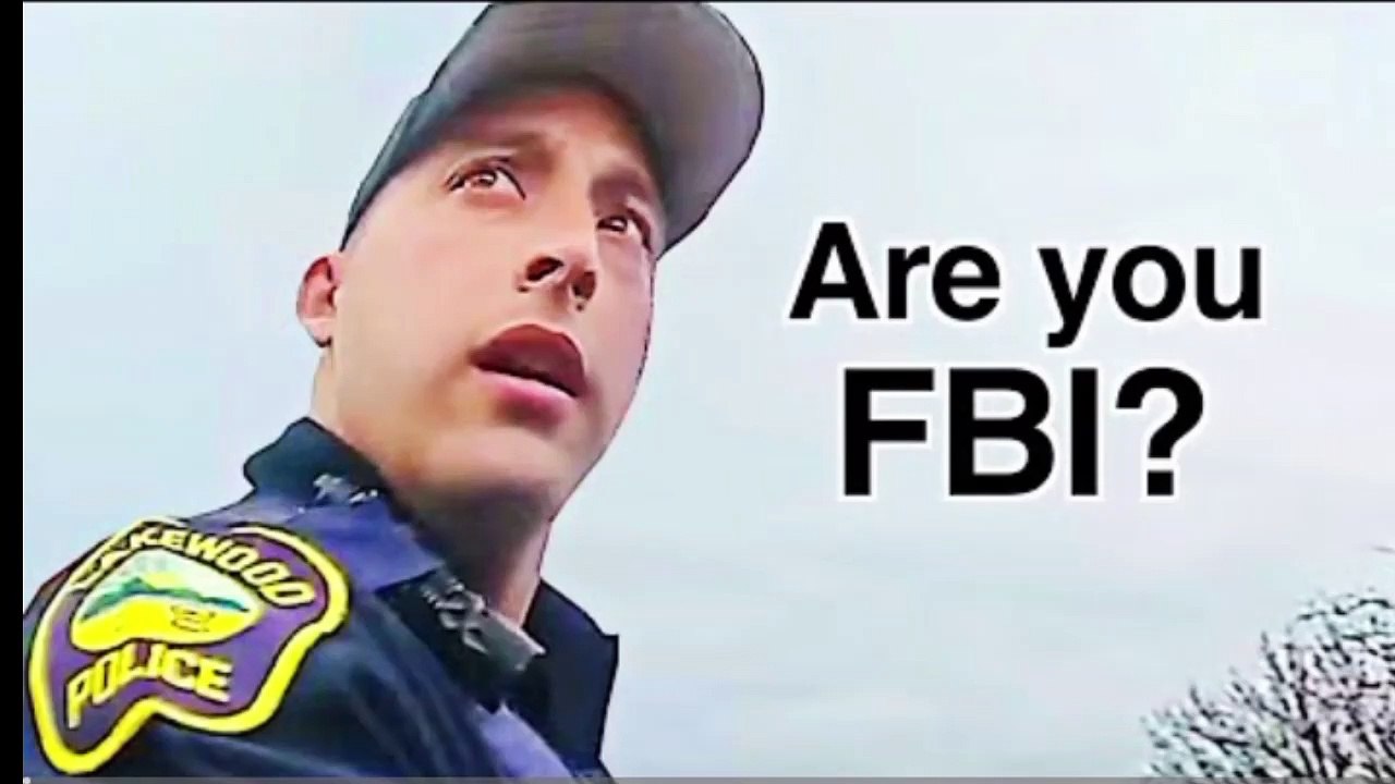 A Cops Realizes They Have Arrested an Fbi Agent