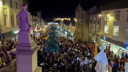 Hundreds sing Happy Birthday to statue at Penzance’s Humphry Davy Lantern Parade
