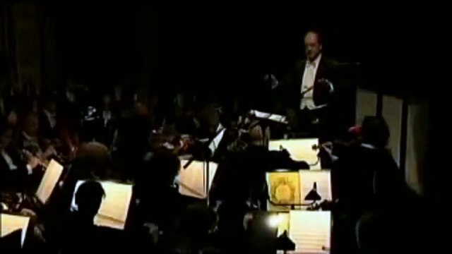 Beethoven - Fidelio, Overture Op 72, dirigida por Nikolaus Harnoncourt