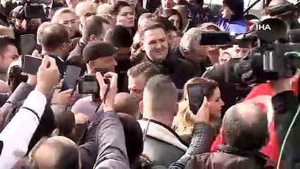 CHP lideri Özel: "O namaz bu namaz mı? Arada 13 yıl var"