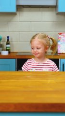 Parenting hack 😂  By 123 GO #shorts#foodhacks #parentinghacks