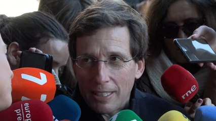 Almeida dice que el PSOE "está mintiendo de manera masiva"