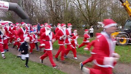 Stamford Santa Fun Run started by Colin Furze