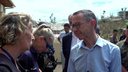 Cyclone Chido : Bruno Retailleau arrive à Mayotte auprès des secours et des populations