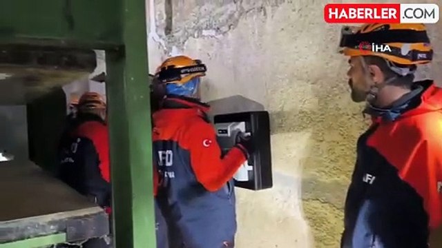 Türkiye Şam'da Suriye Geçici Hükümeti ile Görüşmelere Başladı