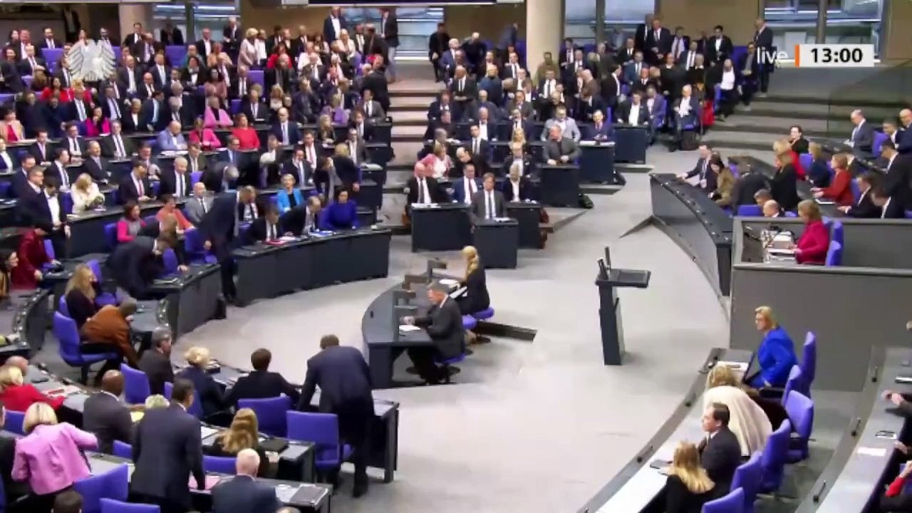 El Parlamento alemán retira la confianza al Gobierno y se allana el camino a las elecciones