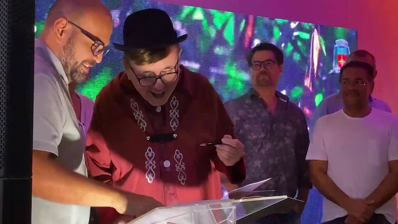 Foi na última quinta-feira e contou com a participação do ator Edson Celulari (12). Obra tem investimento de R$ 5 milhões