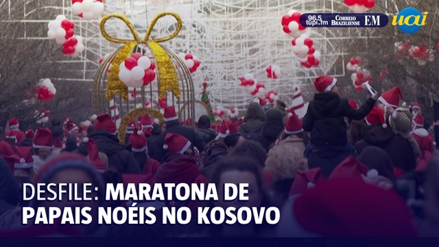 Papais Noéis correm, patinam e andam de moto a poucos dias do Natal