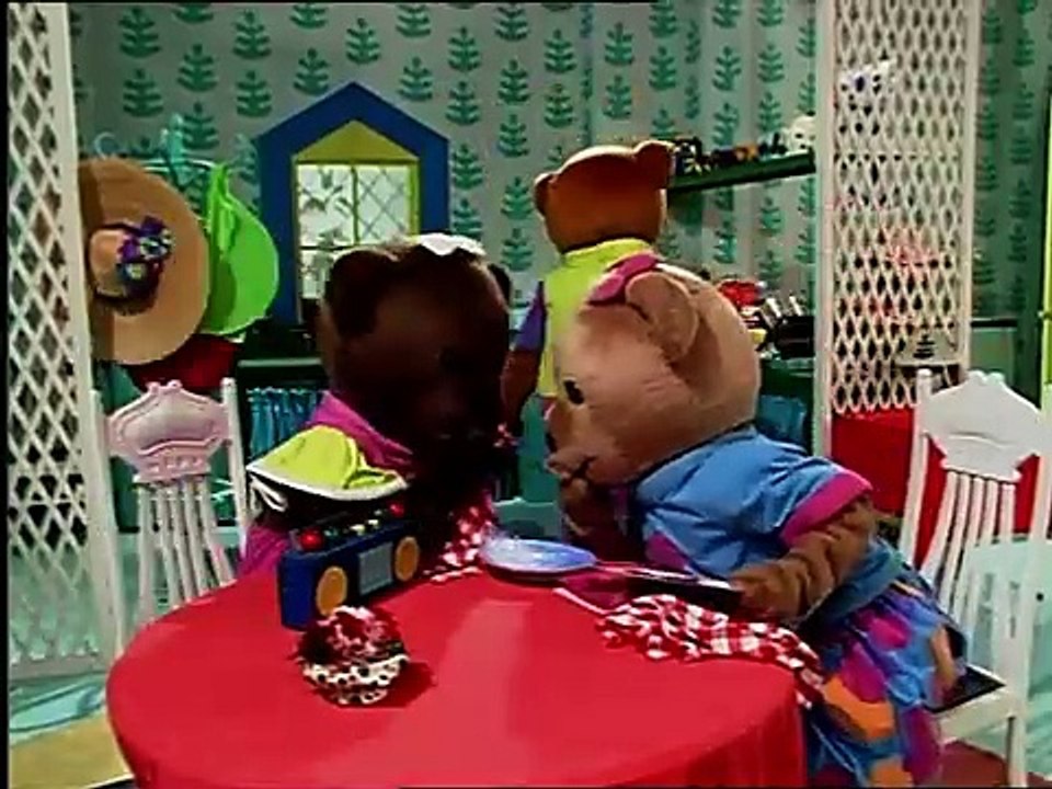 Bananas in Pyjamas - Ep. 332 - Big Cheese (2006)
