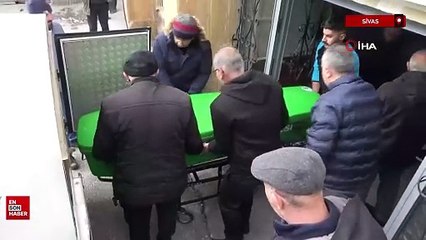 Sivas'ta annesini boğan abisini de vuran şahıs tutuklandı