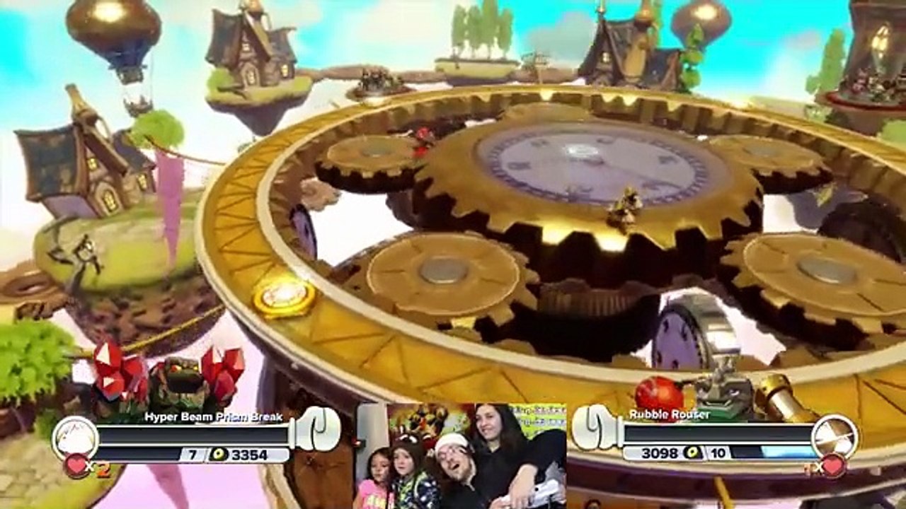 (Reupload)Family Food Wager Battle Mode w_ Wave 3 - Skylanders Swap Force (4 Players + Ring Out)