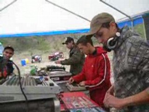 impro live Taz + Strez + guest Kriss happy family 26avril08