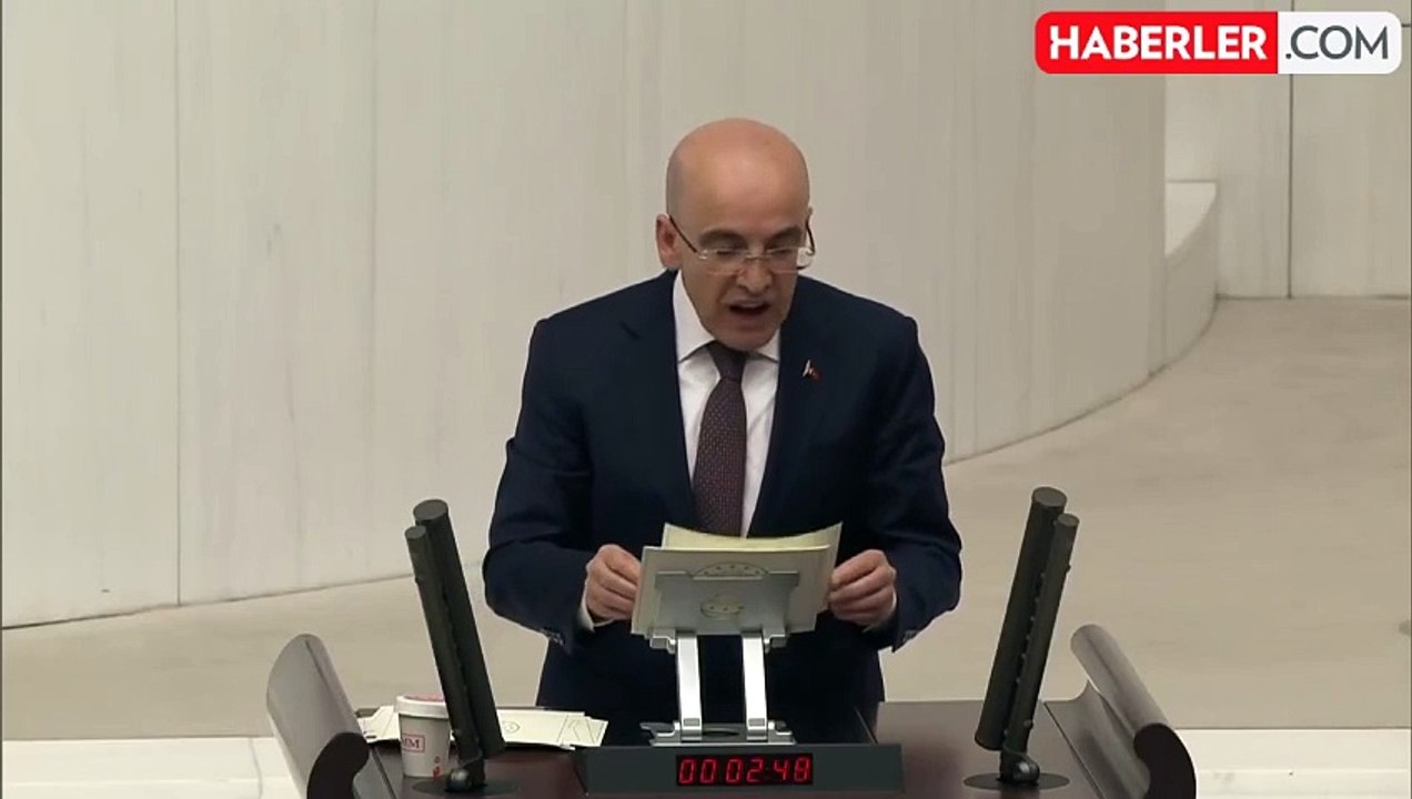 Bakan Şimşek: Asgari ücret muhtemelen enflasyonun üzerinde olacak