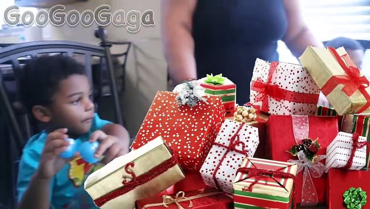 Goo goo Gaga bad baby grandma Santa Claus attack kid!