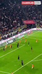Top çıktı mı, çıkmadı mı? İşte Galatasaray-Trabzonspor maçına damga vuran pozisyona yapılan yorumlar