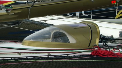 La Trinité-sur-mer |  Flo le Trimaran à flot |  Bretagne Télé