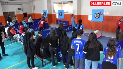 Bitlis'te Okullar Arası Dart İl Birinciliği Müsabakaları Başladı