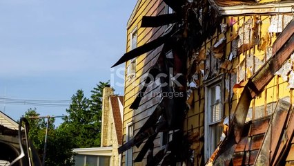 Nerón vs. Petronio. Elegancia y Destrucción en la Roma Imperial