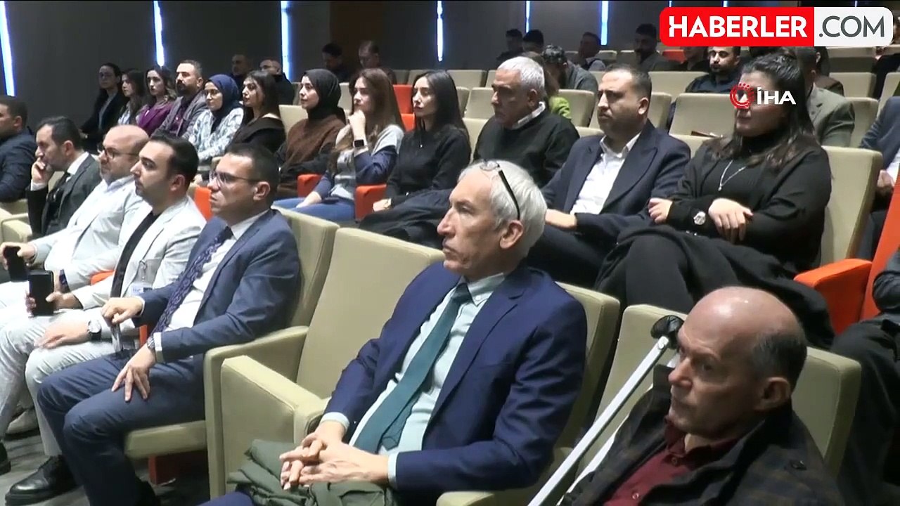 Gaziantep'te 'Yapay Zeka Çağında İnsan Kaynakları' Sempozyumu Düzenlendi