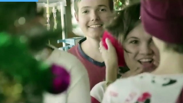 Milano, i ragazzi della Pediatria Oncologica dell?Istituto Nazionale dei Tumori presentano ?Palle di Natale - Smile! It's Christmas Day?