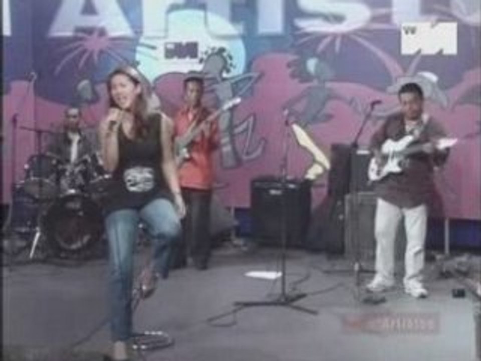 Aina1