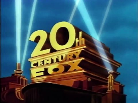 Bande-annonce de Maman, j'ai raté l'avion 2 : la vraie histoire de l'actrice qui joue la Dame aux pigeons va vous briser le coeur, Je n'ai personne vers qui me tourner...