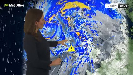 Met Office Tuesday Evening Weather Forecast 17/12/2024