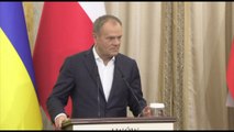 Tusk: l'Ucraina non deve cedere alla Russia nei negoziati