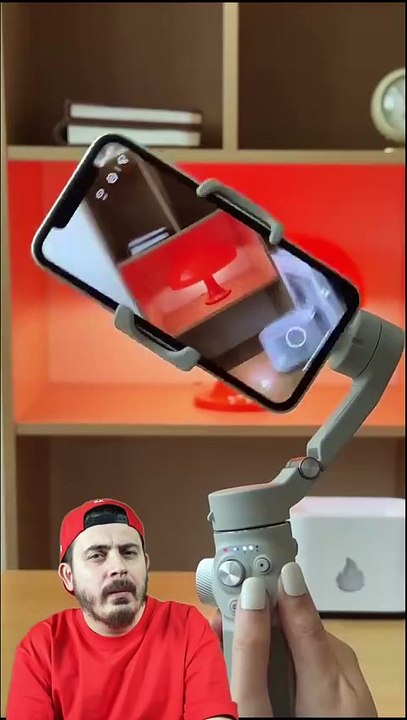 Smartphone gimbal stabilizer