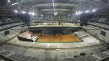 Vídeo de la transformación del estadio del Lille para acoger la final de la Copa Davis del año 2016.