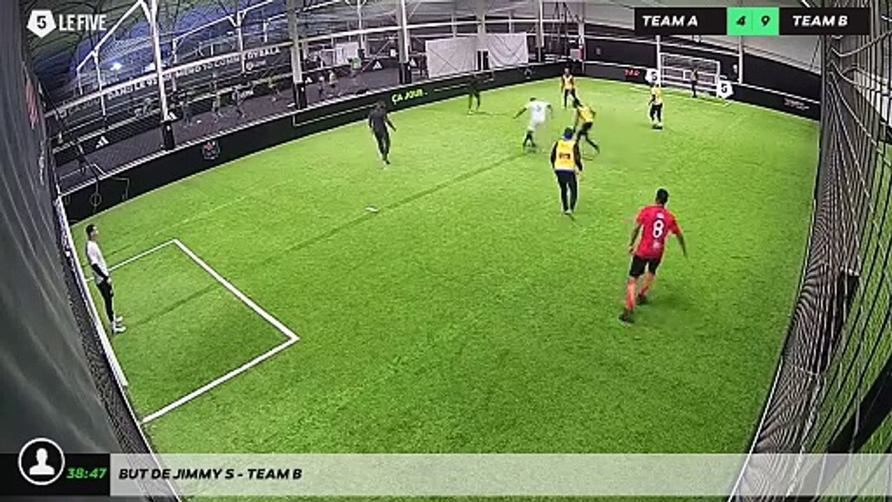 But de Jimmy S - Team B