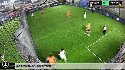 But de Nicolas P - Cm Coiffeuse