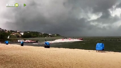 Maricá:Joven muere y dos heridos tras el colapso de un árbol de navidad flotante