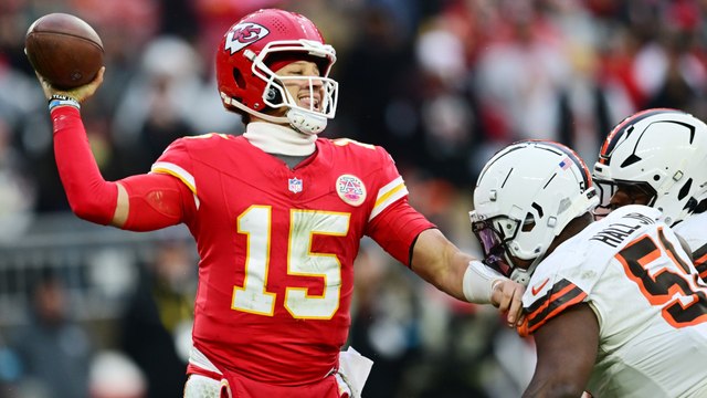 Chiefs vs. Texans Game Analysis: Mahomes' Uncertain Start