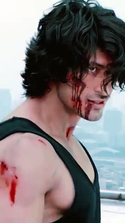 Super hit action 😳 200 करोड़ कमाए 😳 #dailymotion #short #reel #viral #hindiclip