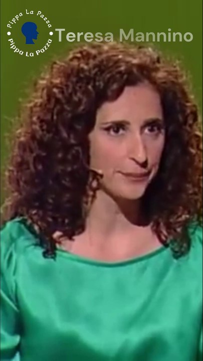 Teresa Mannino: Estrogeni, Testosterone e Risate!