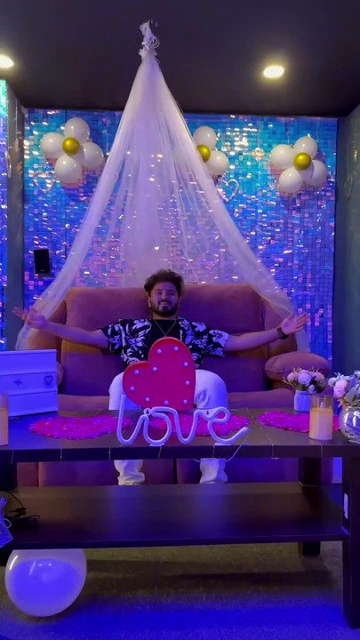 Private Theatre for Couples in Hyderabad – Tapes N Tales