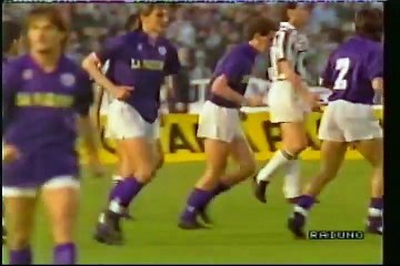 Juventus v Fiorentina UEFA Cup Final 1st Leg 02-05-1990