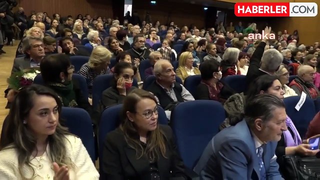 Gül Erdost'a İnsan Hakları Ödülü