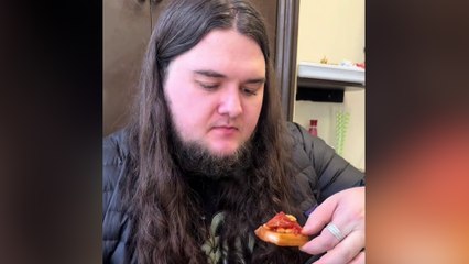 British café goes viral after US TikToker reviews a full English